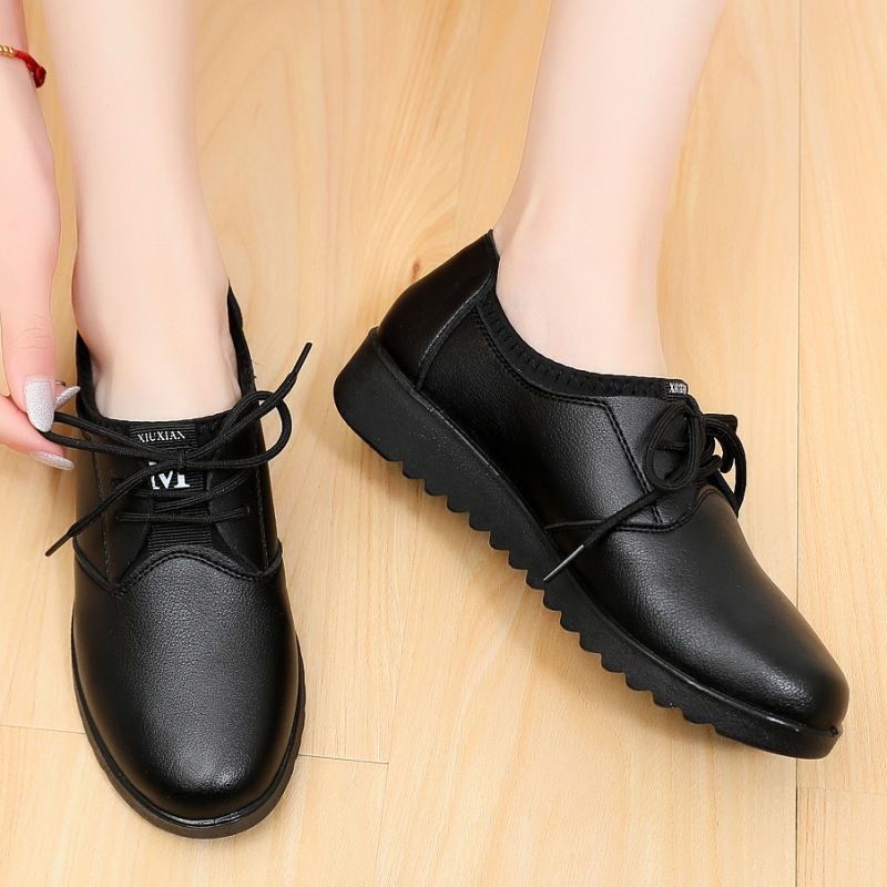 Women Kitchen Accessories - Chaussures Oxford noires solides pour femmes,