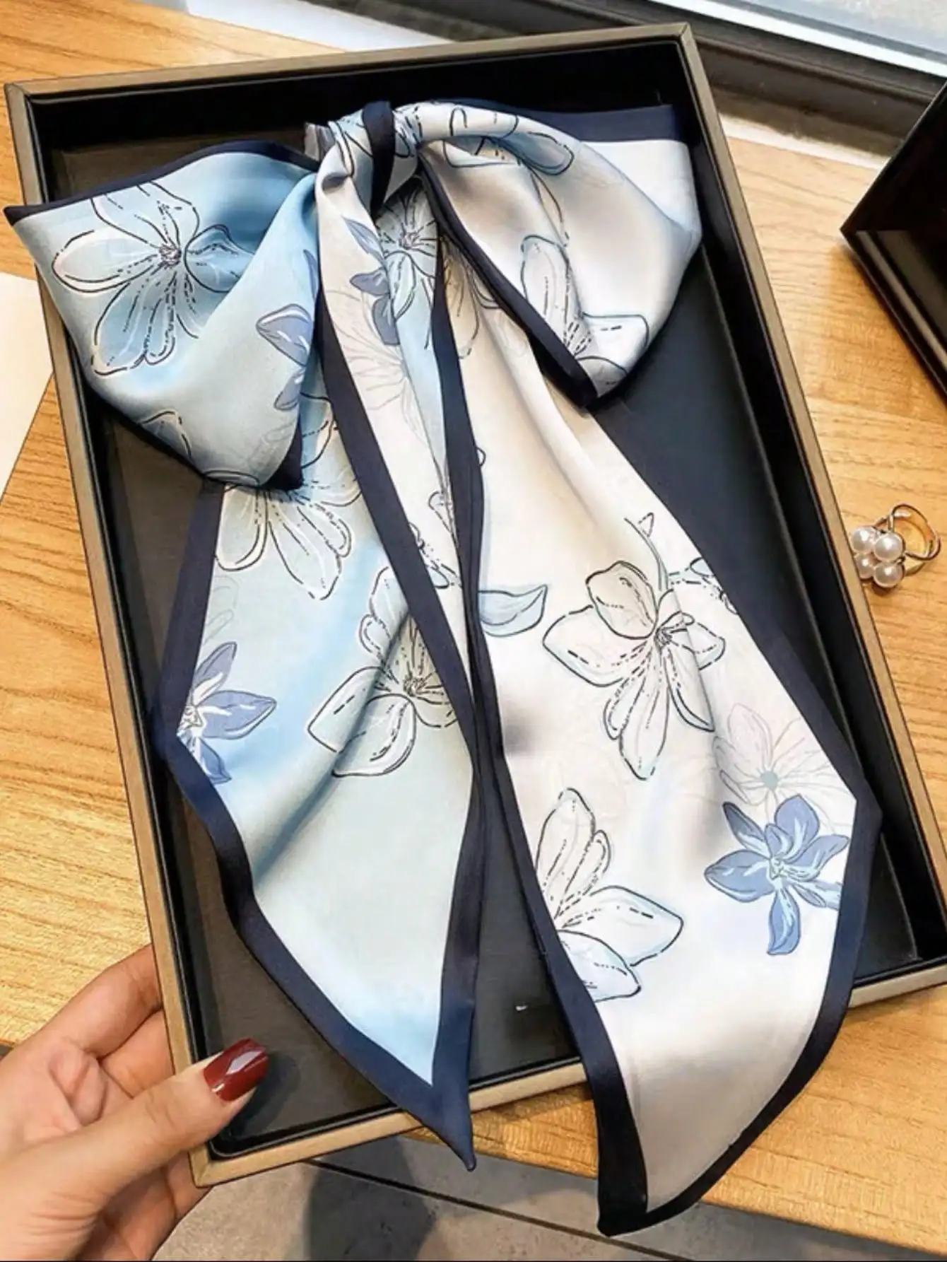 Écharpe carrée décontractée en - Silk Scarf Square avis et prix