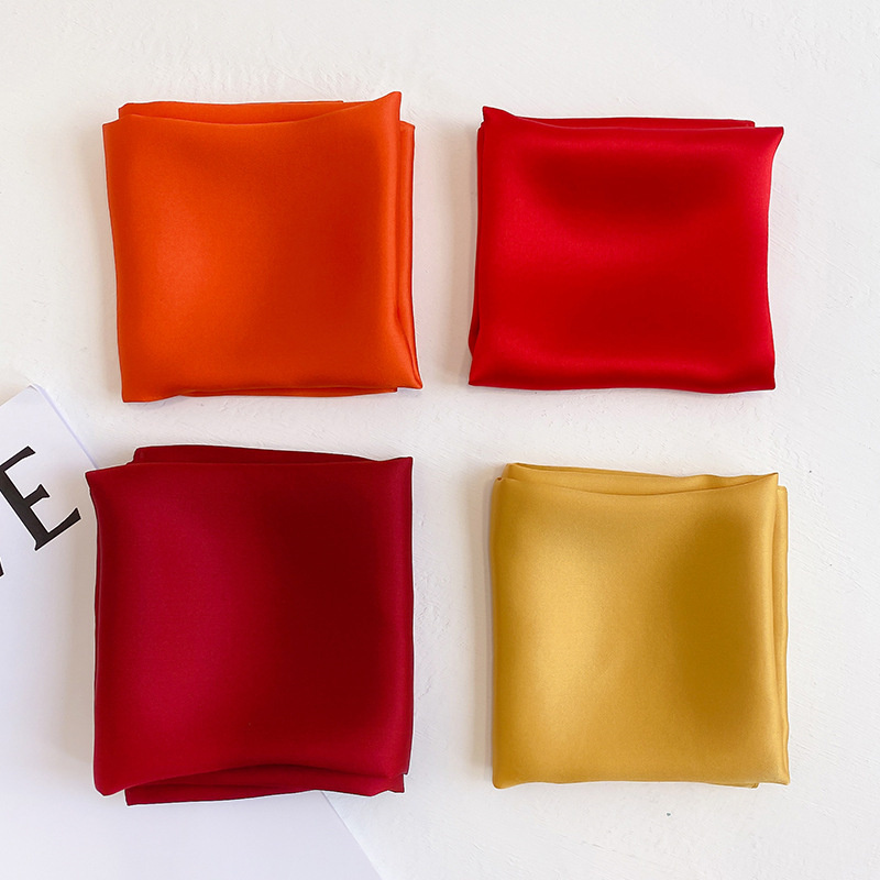 Mode 100% véritable Foulard en - Silk Scarf Square avis et prix